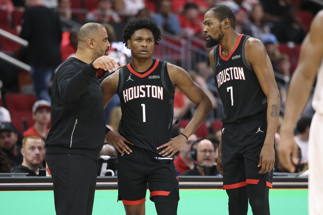 半岛体育注册网址-火箭战胜奇才 猛龙为何不包夹杜兰特 乌度卡的篮球哲学显露无疑